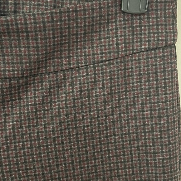 Zac & Rachel Petite Plaid Pull On Elastic Waist Ankle Dress Pants - Picture 6 of 7